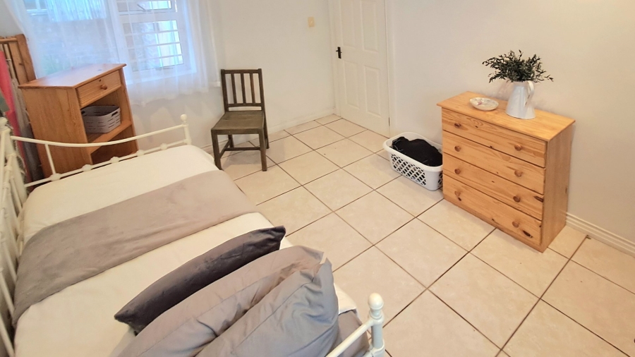 4 Bedroom Property for Sale in Seaview Eastern Cape
